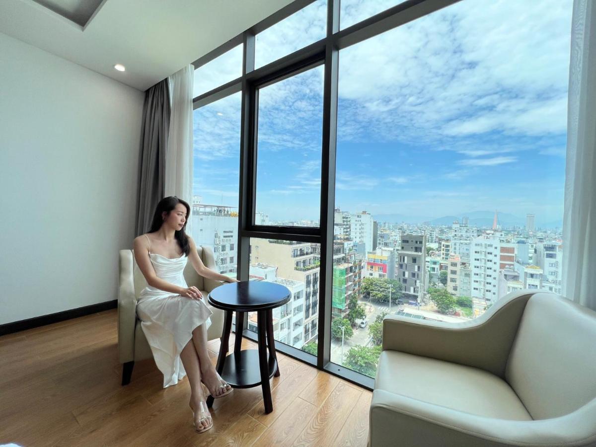 Golden Line Hotel Danang Exterior foto