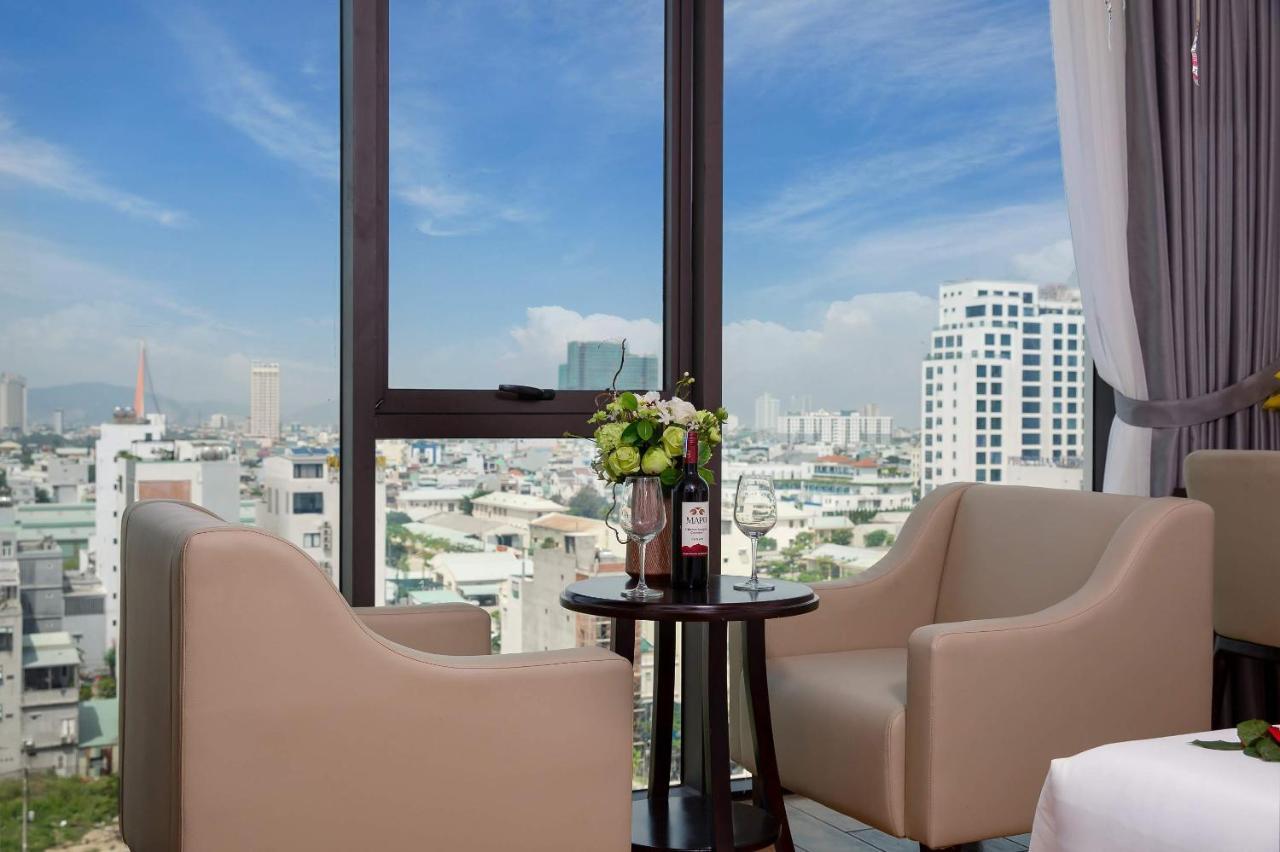 Golden Line Hotel Danang Exterior foto