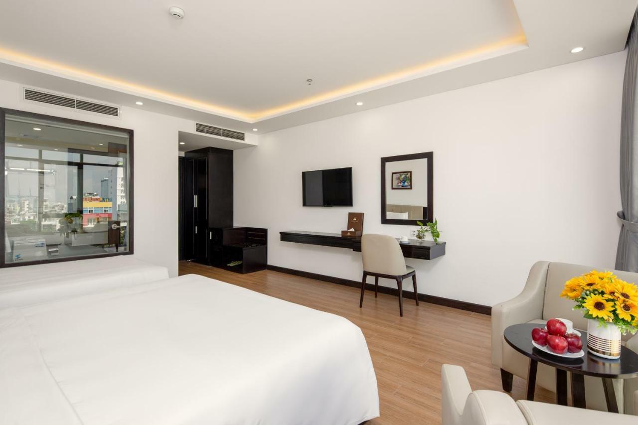Golden Line Hotel Danang Exterior foto